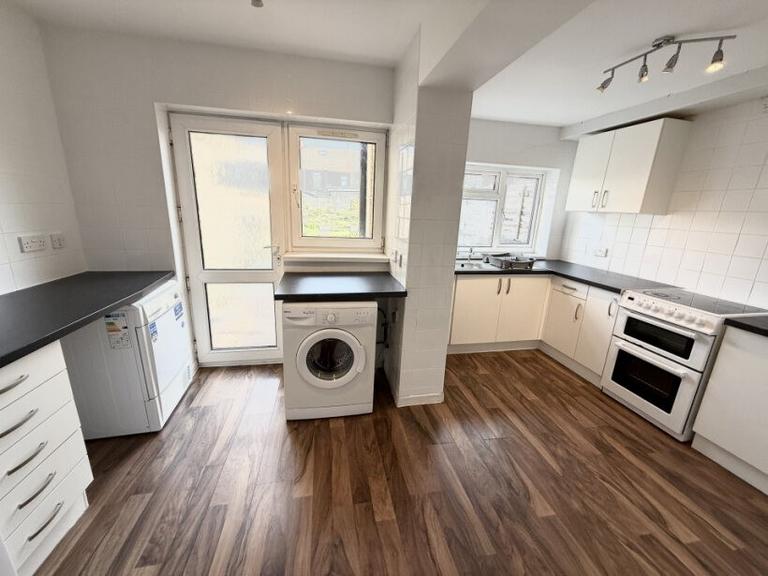 Fleet Street, Sandfields, Swansea, SA1 3US