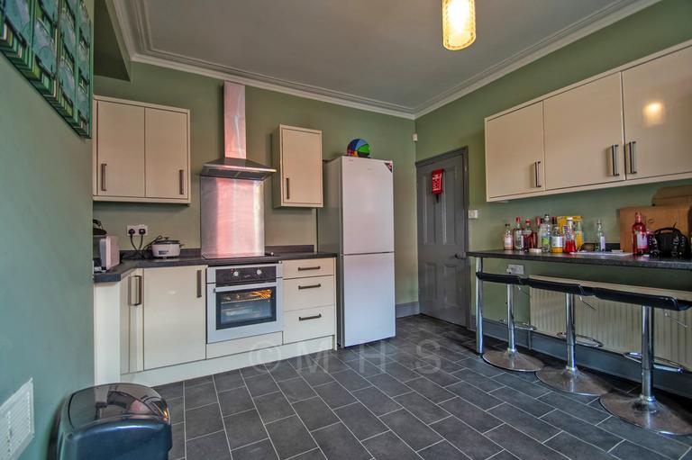 Harold Mount, Hyde Park, Leeds, LS6 1PW