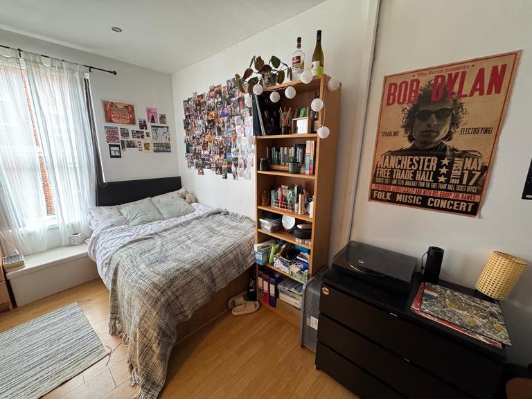 Richmond Avenue, Hyde Park, Leeds, LS6 1DB