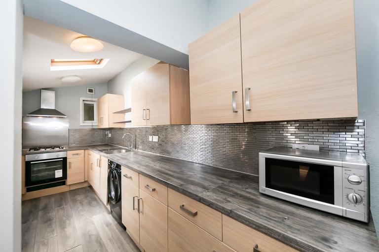 Burley Road, Burley, Leeds, LS4 2NZ