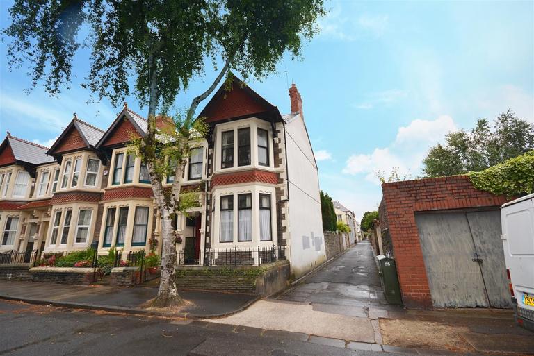 Kelvin Road, Roath, Cardiff, CF23 5ET