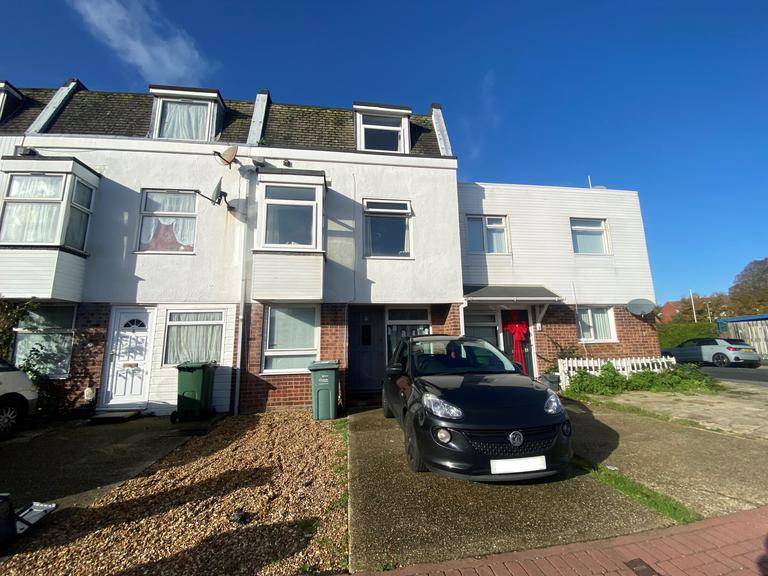 Belmont Place, Southsea, Portsmouth, PO5 1NB