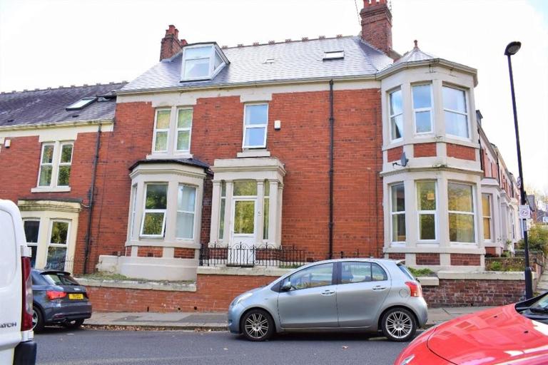 6 bedroom house for rent Lansdowne Gardens, Newcastle, NE2 1HD UniHomes