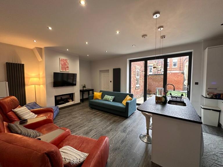 Bayswater Road, Jesmond, Newcastle, NE2 3HS