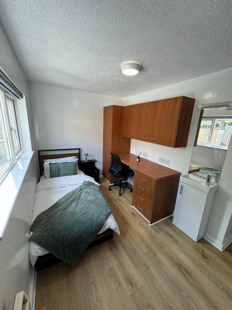 Rooksbridge Walk, Twerton, Bath, BA2 1BS