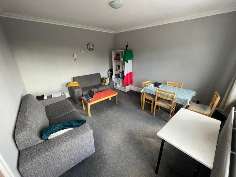 Gunnersbury Avenue, Ealing, London, W3 9BD