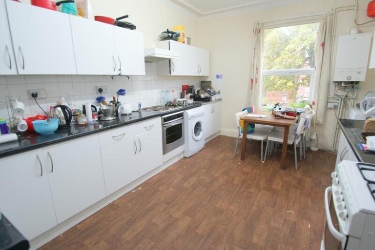 Cardigan Road, Headingley, Leeds, LS6 3BJ