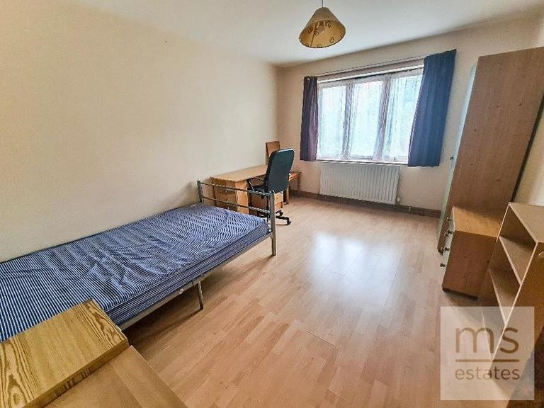 Montpelier Road, Dunkirk, Nottingham, NG7 2JX