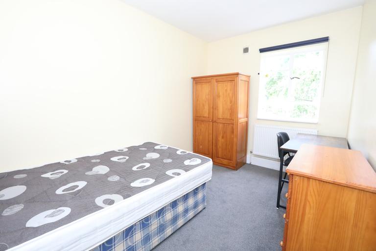 Redland Hill, Redland, Bristol, BS6 6UU