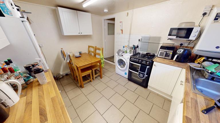 Dawlish Road, Selly Oak, Birmingham, B29 7AT