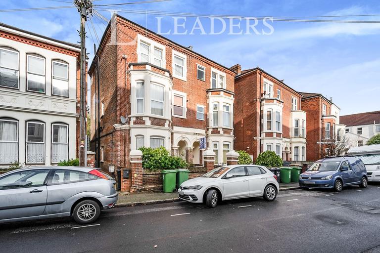 2 bedroom apartment for rent Nelson Road, Portsmouth, PO5 2AS UniHomes