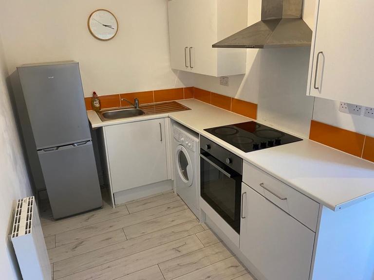 St. Albans Road, Brynmill, Swansea, SA2 0BP