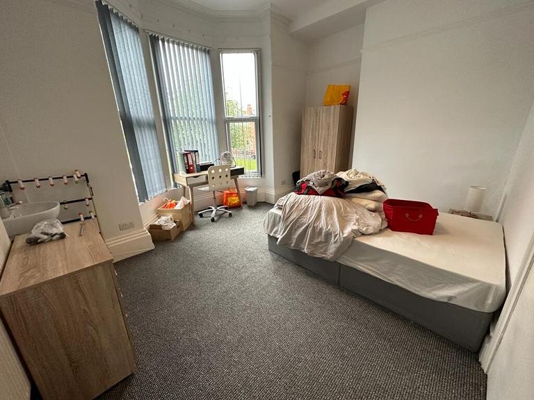 Hanover Square, City Centre, Leeds, LS3 1BQ
