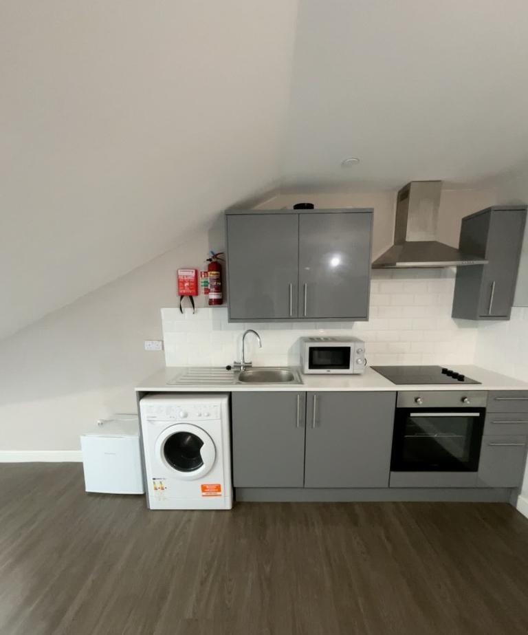 King Edward's Road, Brynmill, Swansea, SA1 4LX