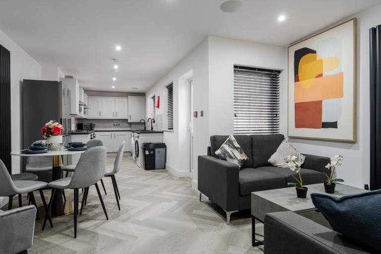 Edinburgh Road, Kensington, Liverpool, L7 8RD