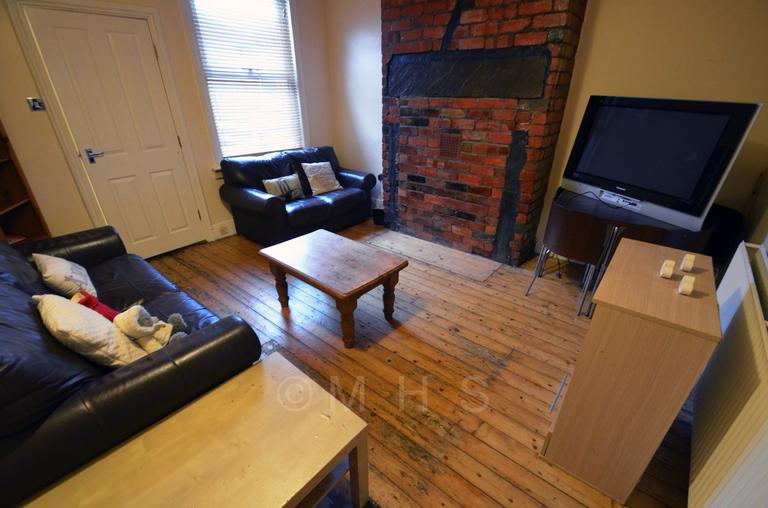 Grimthorpe Street, Headingley, Leeds, LS6 3JU