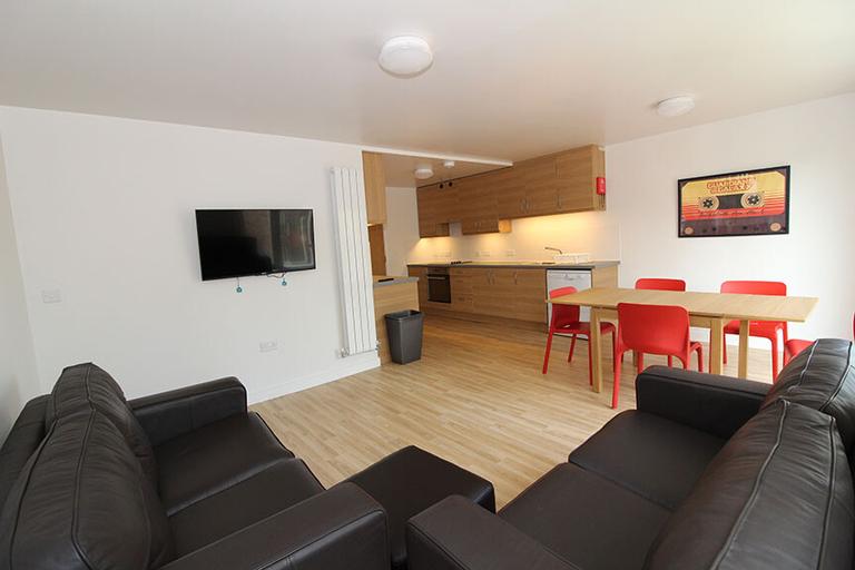 Columbia Lodge,  Vermont Close, Bassett, Southampton, SO16 7QL