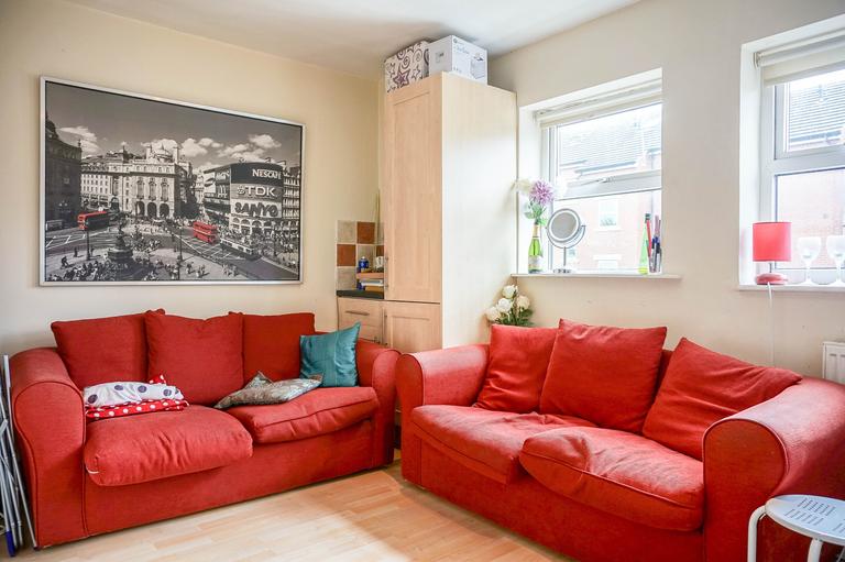 3 bedroom house for rent Welton Road, Leeds, LS6 1EE UniHomes