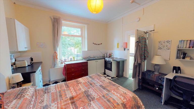 Spring Hill Road, Flat 4, Crookesmoor, Sheffield, S10 1ES