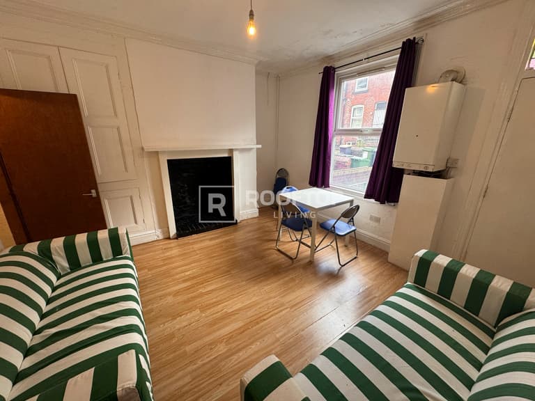 Hessle View, Hyde Park, Leeds, LS6 1ER Hessle View, Hyde Park, Leeds, LS6 1ER