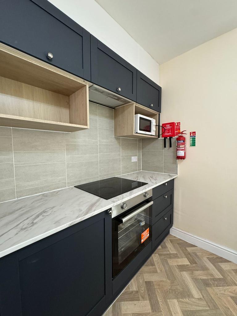 St. Helens Avenue, Brynmill, Swansea, SA1 4NF