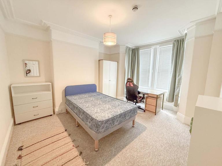 Monkswell Road, Mount Pleasant, Exeter, EX4 7AX