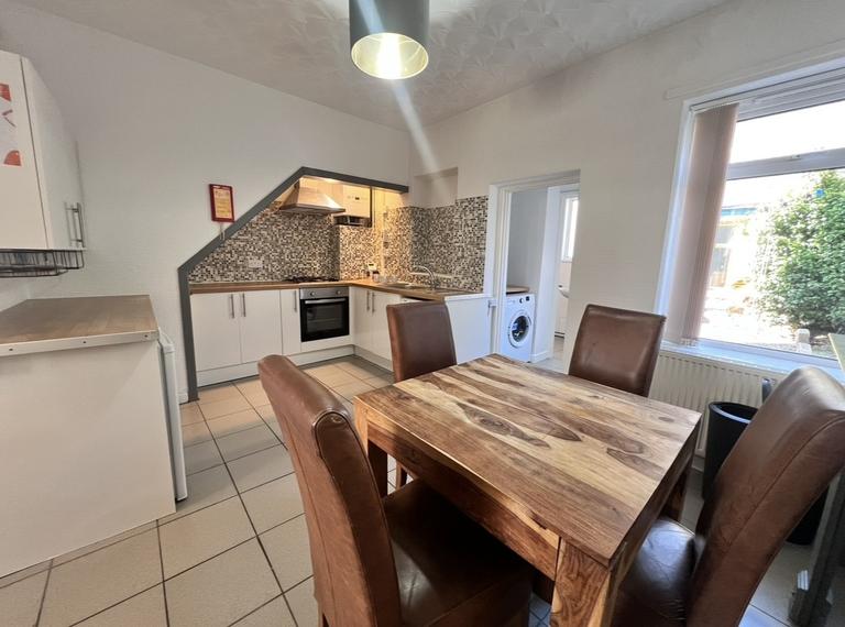 Minny Street, Cathays, Cardiff, CF24 4EU