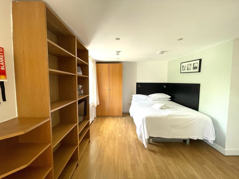 Bloomsbury, King's Cross, London, WC1H 9EH