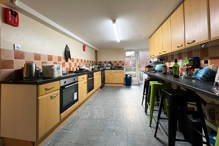 Clarendon Road, City Centre, Leeds, LS2 9NZ