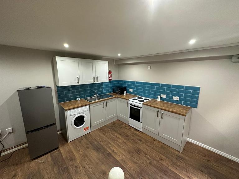 Trafalgar Place, Brynmill, Swansea, SA2 0BU