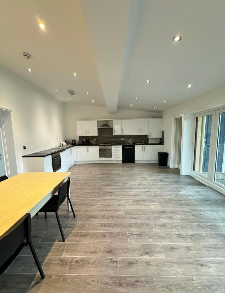 Chobham Road, Canary Wharf, London, E15 1LZ