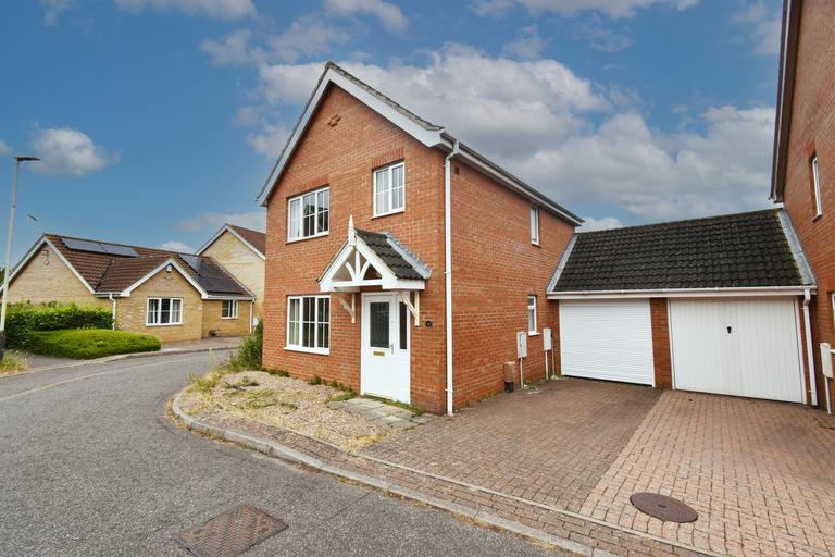 Pollywiggle Close, Three Score, Norwich, NR5 9PG