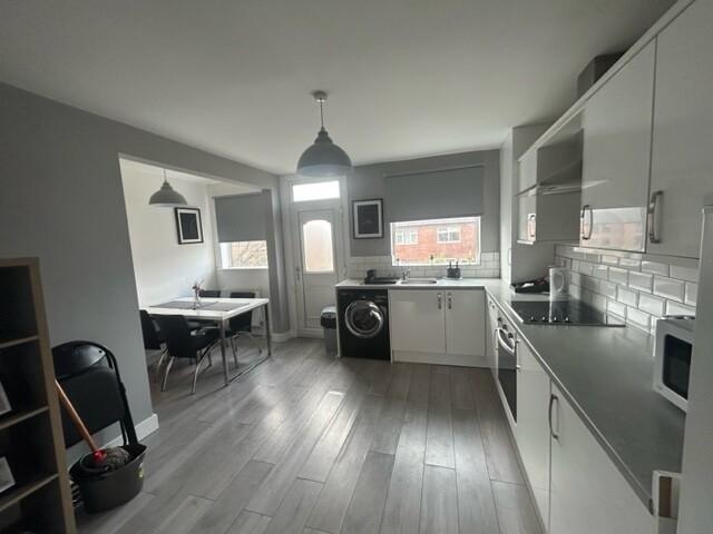 Kelso Gardens, Woodhouse, Leeds, LS2 9PS