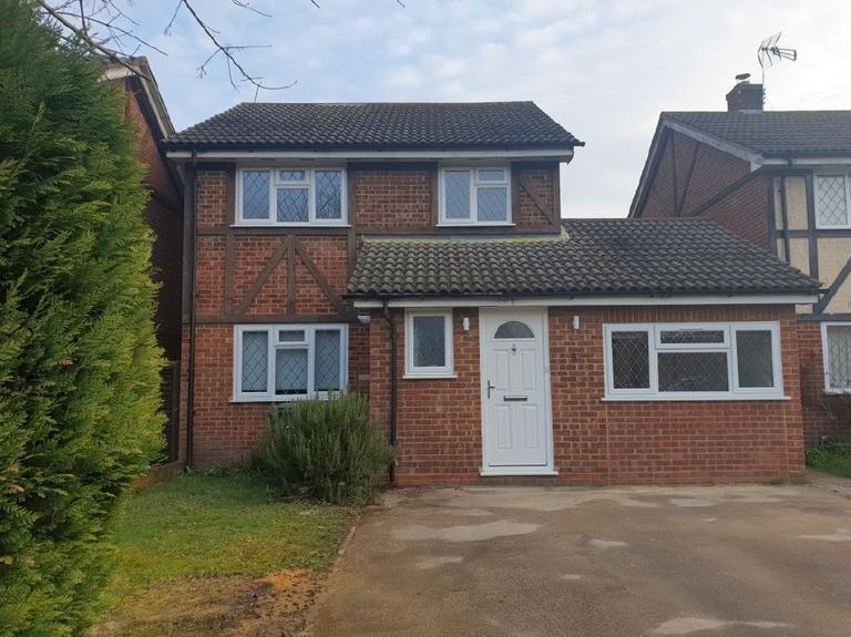 Corby Drive, Egham, Surrey, TW20 0TR