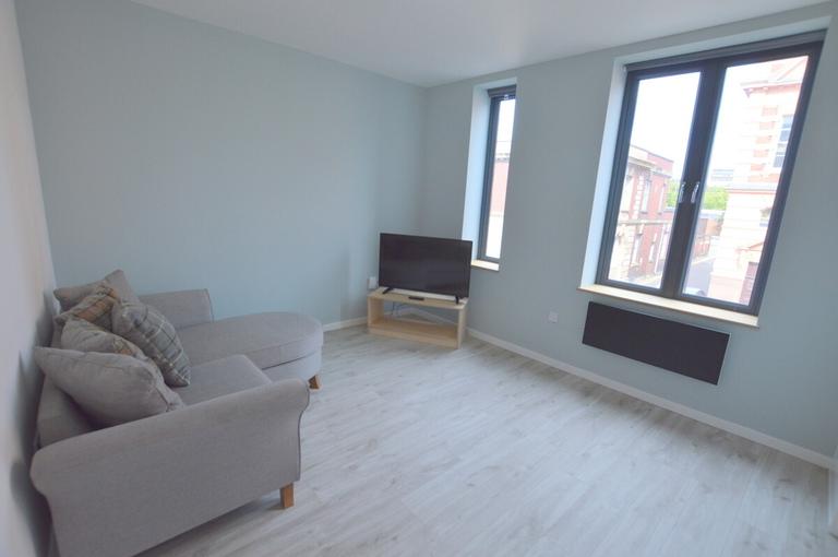 Heaton Bank, Heaton, Newcastle, NE6 1SF