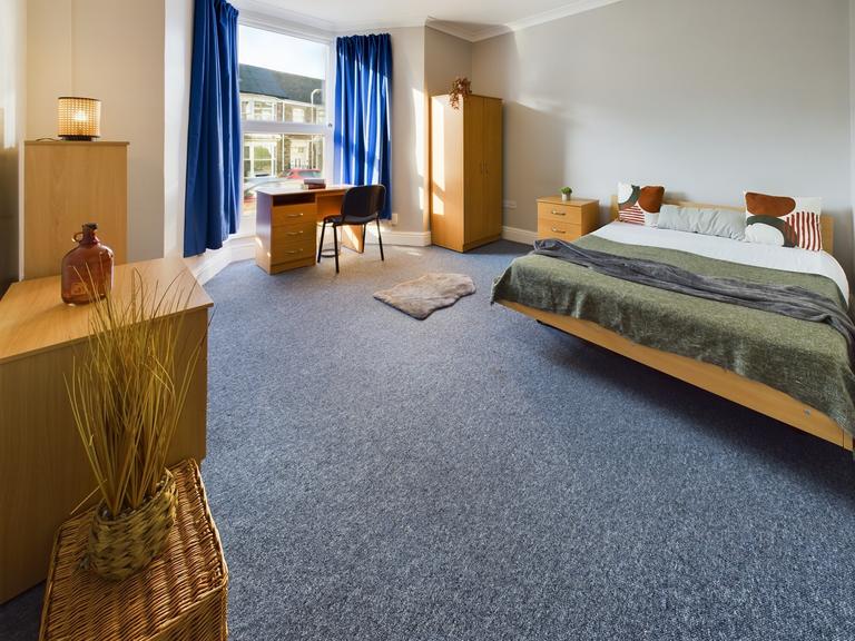 St. Albans Road, Brynmill, Swansea, SA2 0BP