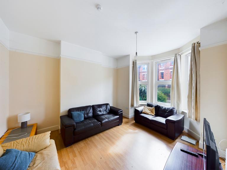 Burford Road, Forest Fields, Nottingham, NG7 6BD