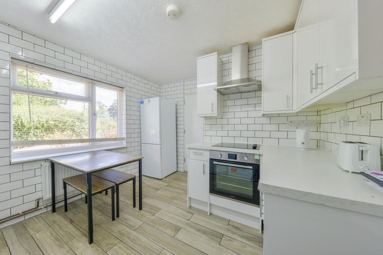 Pond Croft, Hatfield, Hertfordshire, AL10 0RY