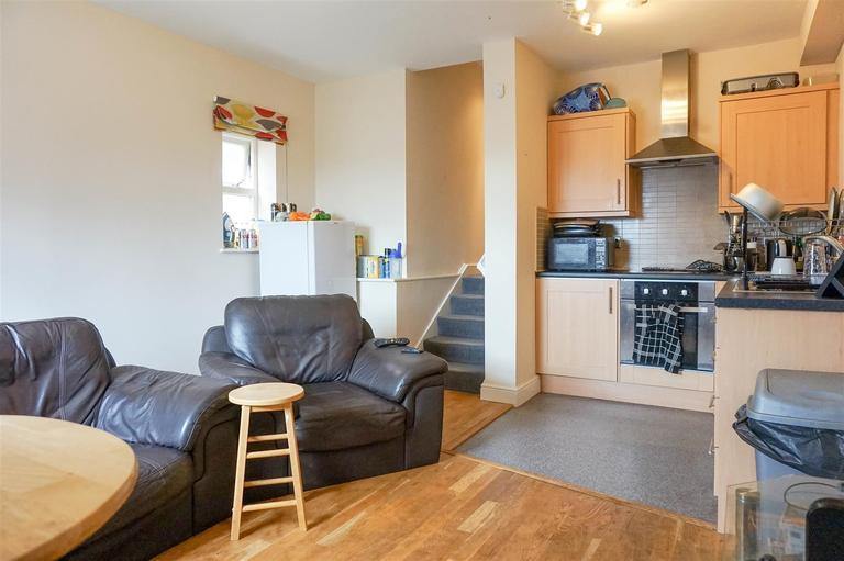 Hanover Square, City Centre, Leeds, LS3 1AZ