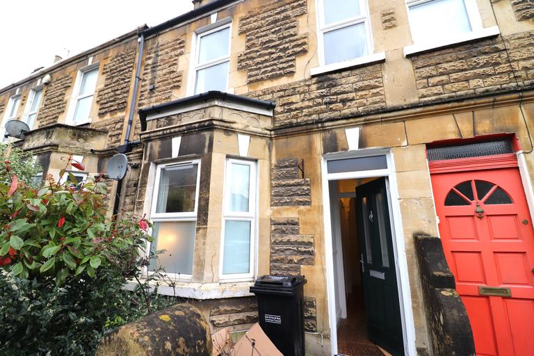 Third Avenue, Oldfield Park, Bath, BA2 3NY