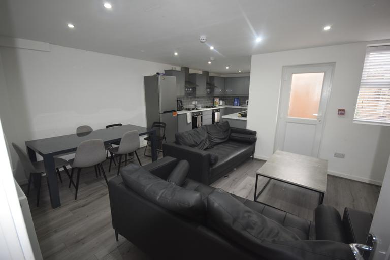 Alderson Road, Wavertree, Liverpool, L15 1HG