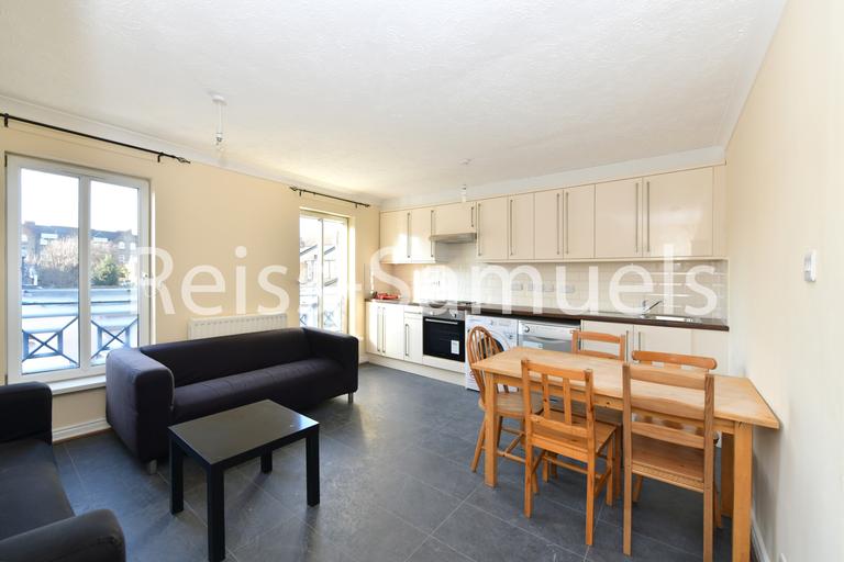 Cahir Street, Canary Wharf, London, E14 3QR