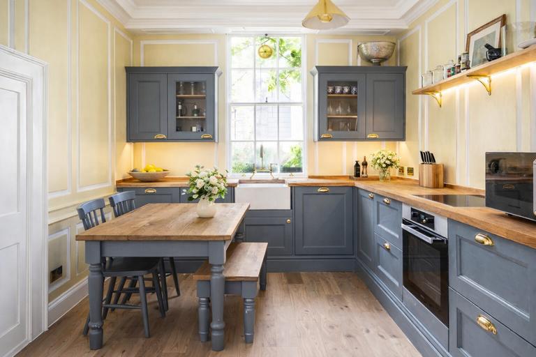 11 North Parade, City Centre, Bath, BA2 4AL