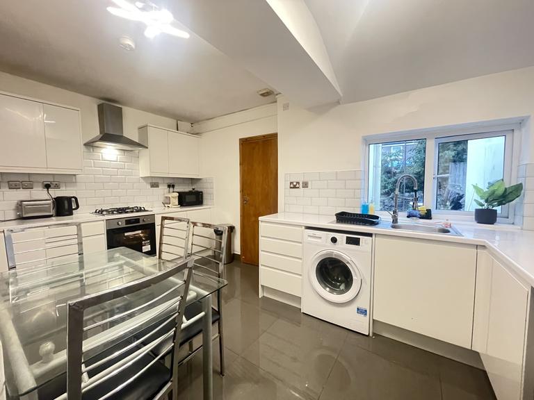 Merthyr Street, Cathays, Cardiff, CF24 4JL