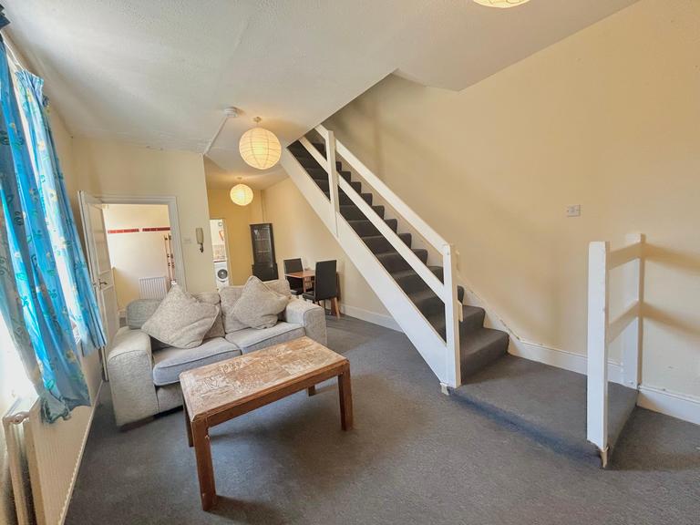 Richmond Road, Roath, Cardiff, CF24 3BS