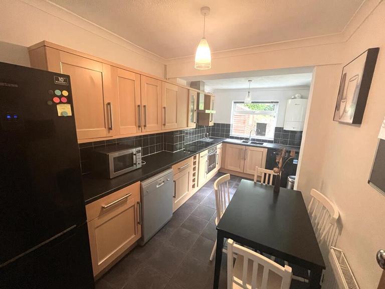 4 bedroom house for rent Guardian Road, Norwich, NR5 8PG UniHomes