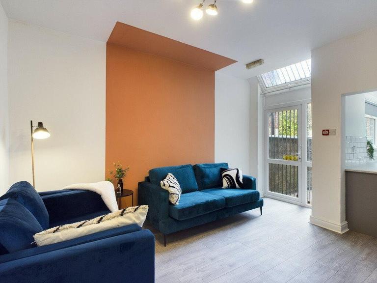 Ruskin Avenue, Rusholme, Manchester, M14 4DP