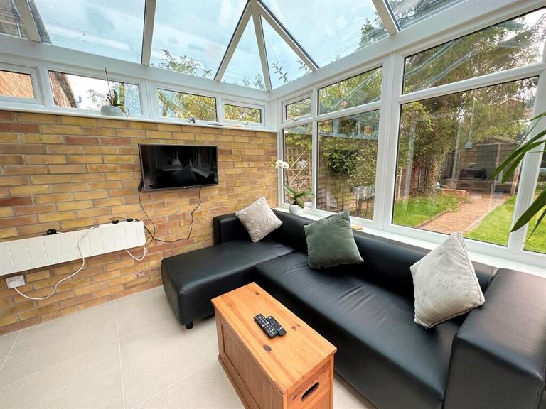 The Avenues, Eaton, Norwich, NR4 7DN