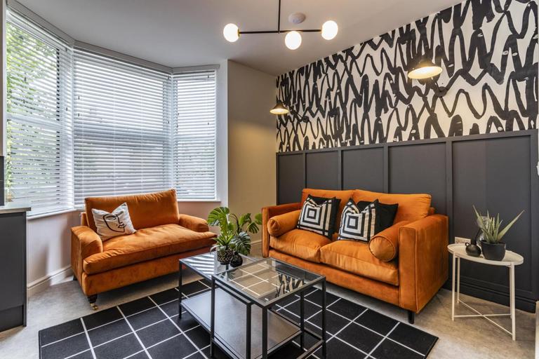 Rose Grove, Beeston, Nottingham, NG9 1PB