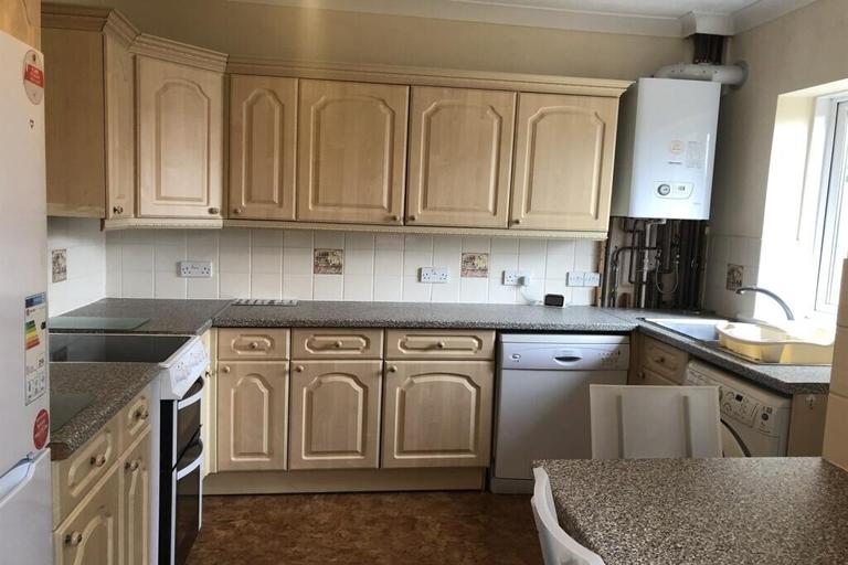 Brassey Road, Winton, Bournemouth, BH9 1PW